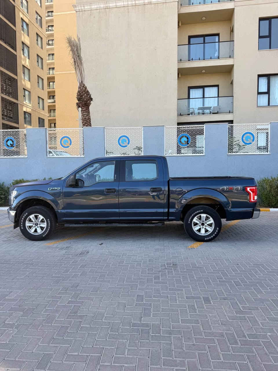 Ford F150 2017 xlt 
V8 5000cc 
كشن متصل 
كير تعليك 6 نمر 
فورويل 4x4
تبريد امامي فقط 
بيع او مراوس حسب القناعة 
 *********** حلة, بابل
