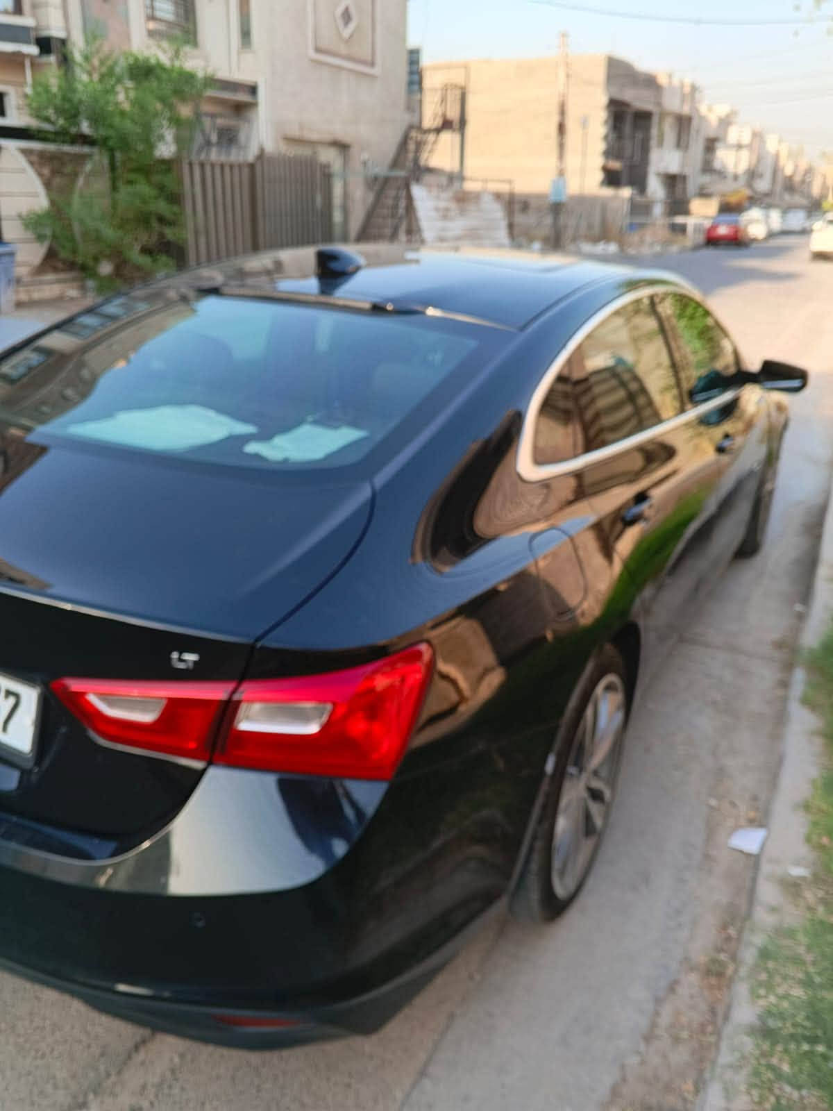 ماليبو موديل 23 معوقين.
باقي سنتين ونص تقريبا وتصير حره
مواصفات فووول.
بانورما
رادار تحديد مسار
مانع تصادم
رادار جانبي نقطه عمياء
حساسات خلفيه
تدفئه بالكشنات
باقي الموصافات معروفه
ماشيه 60الف ميل
حادثها عاميه و جاملغ.تعديل بارد. بدون صبغ.
تم استيرادها على ايدي. وصلت بدون عطل. فقط دعاميه و تصليح جاملغ و شويه طرف البنيد بارد
سياره مكفوله. بدون. اي عطل. و بدون اي مصرف قطعها اصليه بدون اي تبديل بدون اي حماوه
السعر. 17 مليون
***********

نص مكتوب في الصور:
- 3 من 12
- 12 من 5