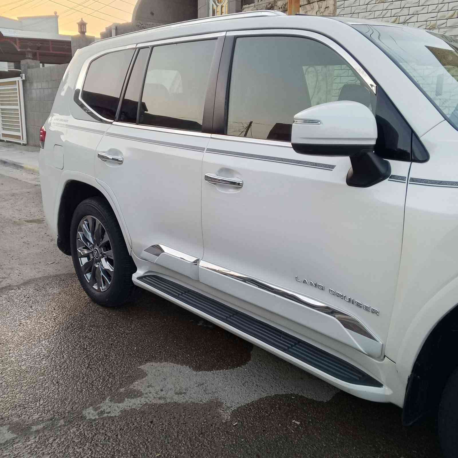 محدث ٢٤ • بدون حادث • ٦ سلندر