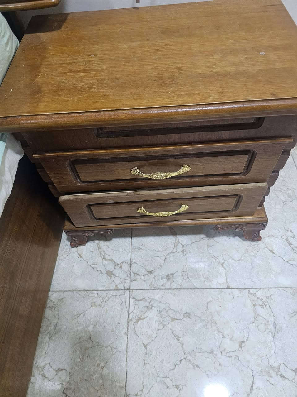 السلام عليكم غرفة نوم صاج عراقي ست قطع غرفه مستعمل جديد ال يريد يتصل ع هذا الرقم ***********
