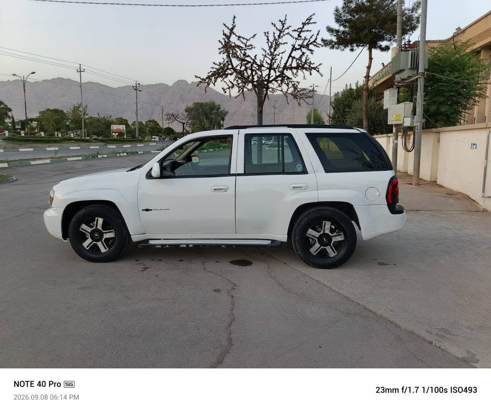 سەرەتابەناوی خوای گەورەومیهرەبان  
ژ.م***********ڤایبەروەتس ئاپ لەسەرکۆرەکە
ماشاڵای لێبێت لۆک لۆکە 
کەم مەسرەف وبێنوخسانی نمونە لەجوانی وخاوێنی ماڵی دەستی دۆست  تراپلایزەر مۆدێل 2006ساغ  موسوبراوەی بەشەرت بێ دەعم ولێ دراوهیچ دەعم ولێدراوی نییە لۆک گێرومەکینەی بەشەرت توندوتۆڵی بەشەرت وگەرمی مەزبوت سایەرەکەبێ نوخسانییەو تاک هەزاریەک مەسرەفی تێ دانییە سەیارەکەتابڵێی توندوتۆڵ ومەزبوتە چوارتایەی نوێ پاتری نوێ کارەبای 4جام کارەبای گێچەکانی کامل مەزبوتە   
شوێن رانییە
نری 32$ کۆتای دخان, السليمانية
