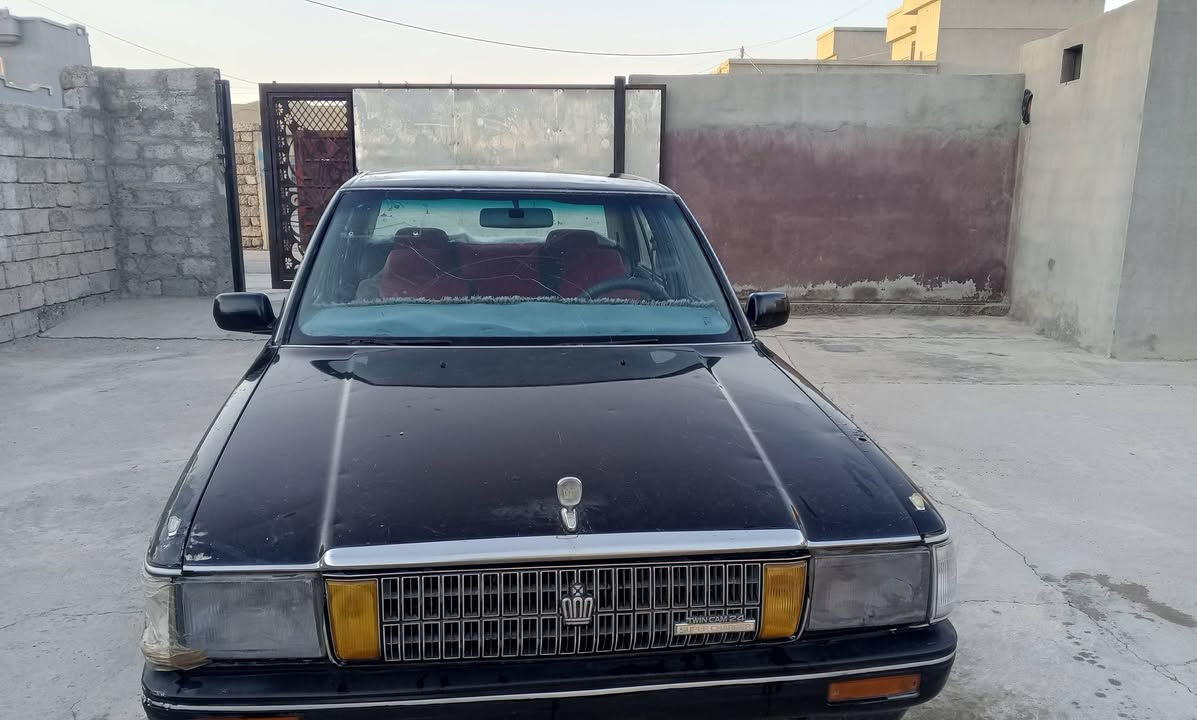 السلام عليكم سيدان نظيفه للبيع محرك بطه و گير بطه صدرها نظيف شغاله كامله الكهربائيات شغاله التفاصيل على هذا الرقم ***********. ***********
