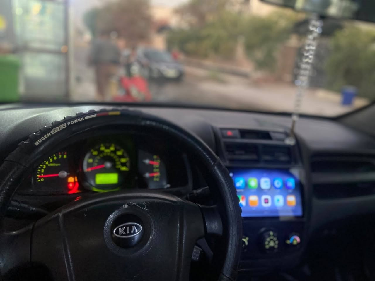 حبيبي سبورتج ٢٠٠٦ بيها ٣ قطع بدون قطرة معجون ومثلث بالبنيد تبريد صدر حداديه مكينه كير خير من الله بيه شويه نقوصات 
السعر ٩٨ وبيها مجال 
الموقع ديالى بعقوبه 
***********
