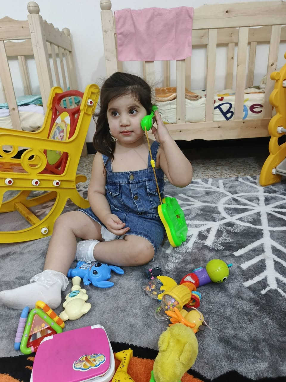 ضحكات أطفالنا الحلوين تملأ روضة الفجر فرحًا وحياة 💕🌸
هنا اللعب، والمرح، والتعلّم بكل حب 🥰
📍 الموقع: الدورة – البوعيثة – شواطئ دجلة – فرع زنود الست الحمداني
📞 ***********
📞 ***********
