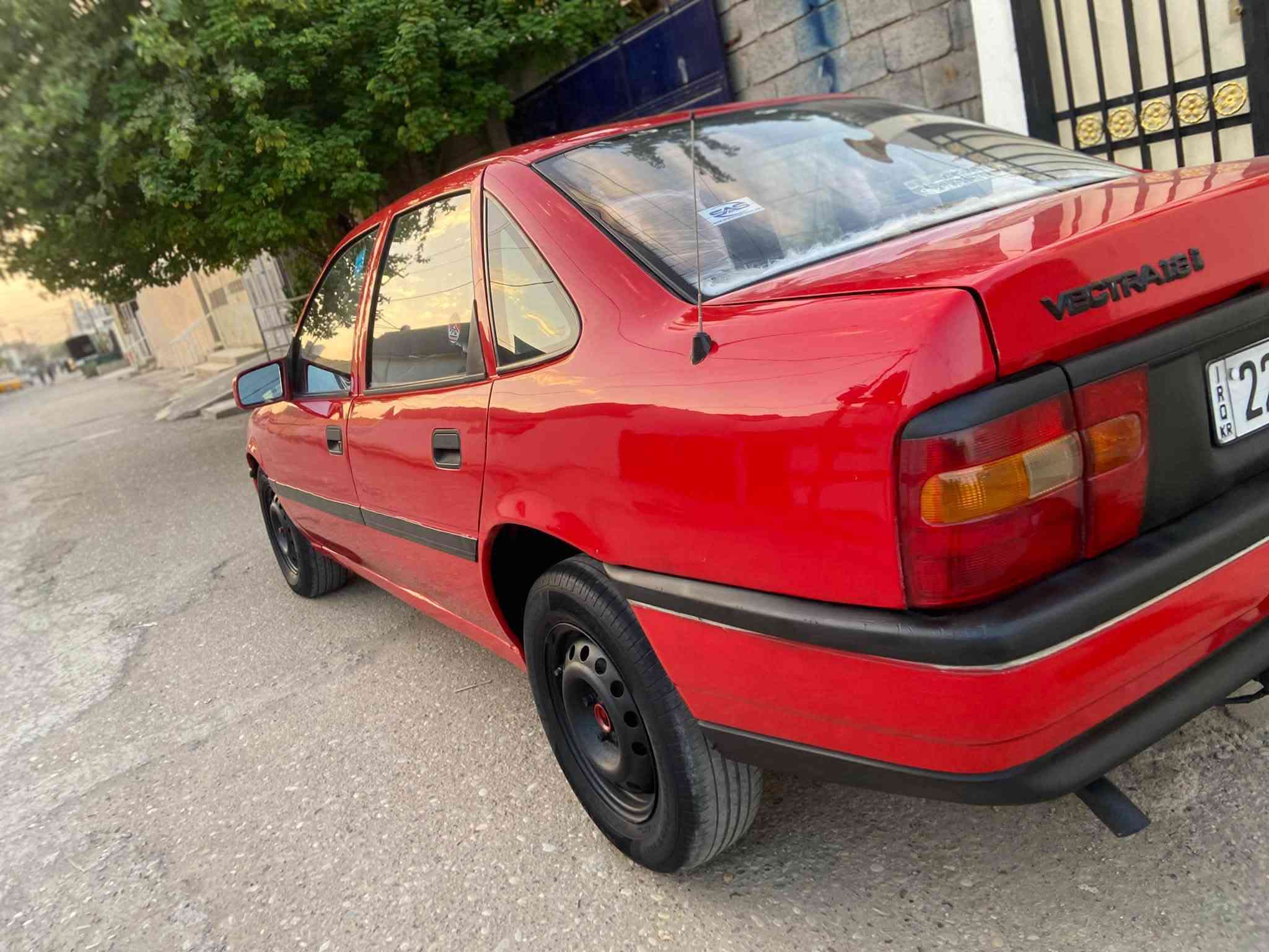 اوبل فكترا موديل 1991محرك 18بشرط گيرو محرك 
صنويه 2031جديد هـزه 2027 بسمي تحويل وكاله 2يوم 
سياره كلير عام الجماليه بدون ضربه كوبون بنزين ⛽️ موجود 
سيار جديد سعر 44بي مجال بسيط مكاني كركوك 
***********
