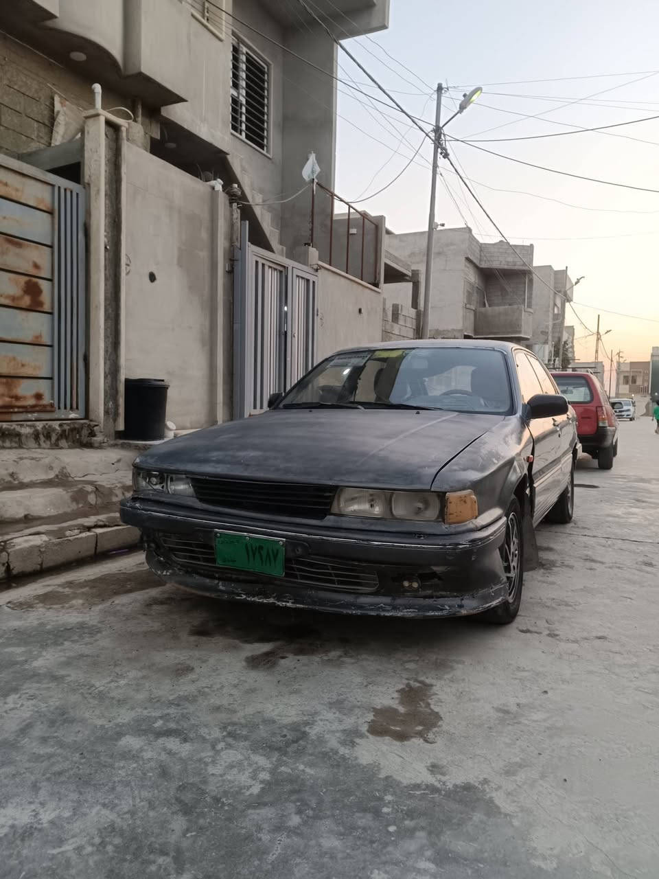 للبيع ميستيبوشي1989 كابون بانزين بيها  السعر  20 ورقة وبيها مجال رقم صاحب السيارة ***********
