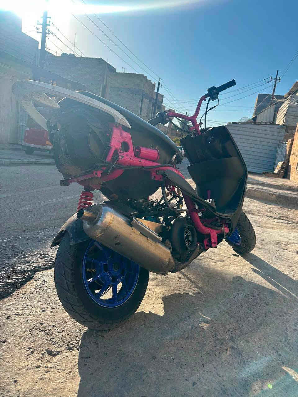 سلام عليكم شباب
دراجه للبيع ماكس عدله مال لعب 
المكان بغداد شرطه الخامسه 
الرقم(***********)
ب 375وبيه مجال للطيبين 
الموشراي ليتعبني اعبر المنشور
كلجات رياضي الخلفي رياضي مال رمبه 
شلعه ومعدل 
صالنصه صجميه
نقصه باتري بس 
سلف رياضي شغال
وياله رياضي ازرك
