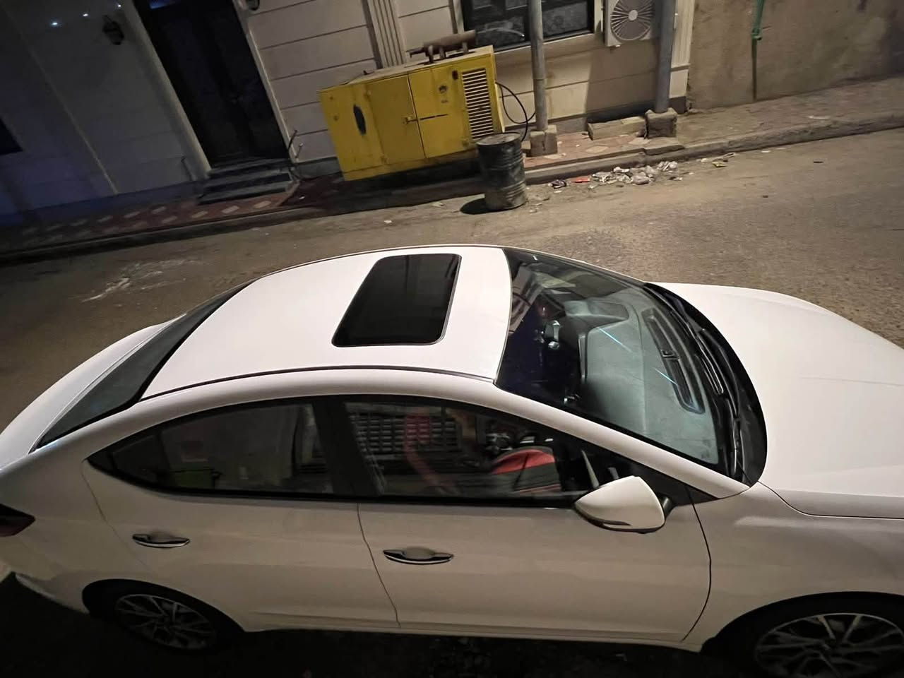 النترا 20 خليجي حره سيارة فول مواصفات  فقط بيها هذا المدكر على طخته وبيها الدوسه صفحه السايق بيها صبغ 
رايدها 158 ورقه مكانها في البصره
وهذا رقمي ***********
