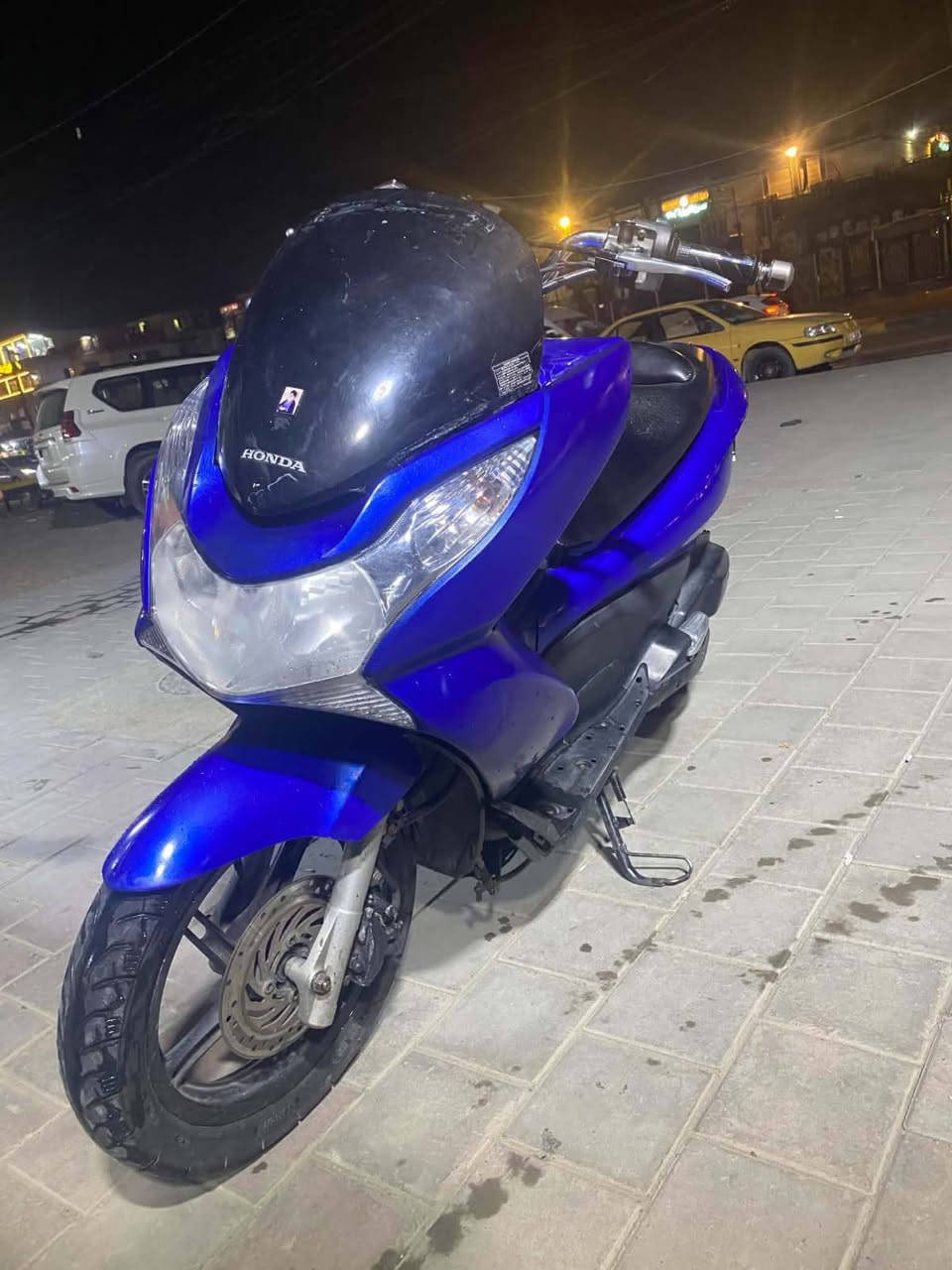 PCX • ١٥٠ • الجيل الاول