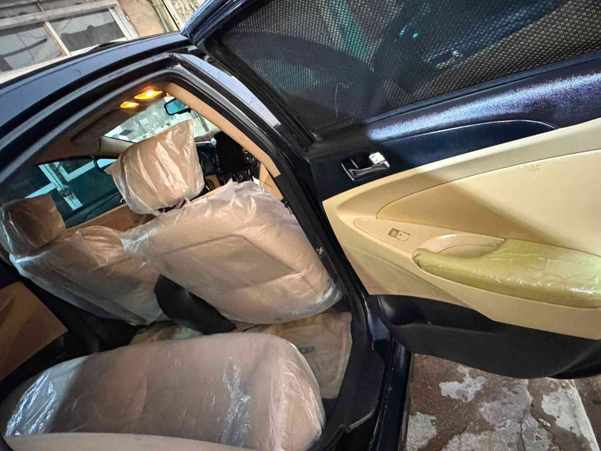 سوناتا مديل 13 سياره بسمي كير ومكينه وحداديه وكهربائيات وتبريد كفاله بيه بارد شويه غرفه السياره بجيس شاشه كأمره كشنات كهرباء تتفئه منشات مواصفات معروفه سياره نضيفه وأي نقص مابيه ابد مكاني كربلاء للبيع أو مراوس حسب القناعه ***********
