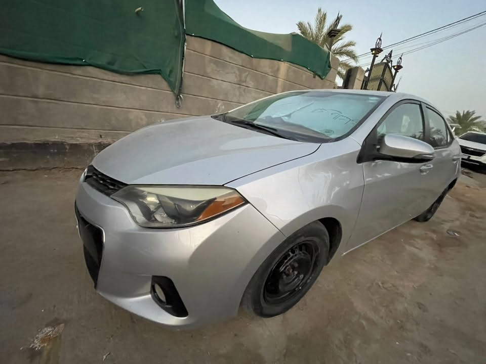 السلام عليكم للبيع
كورلا ٢٠١٦ s 
ماشيه ١٠٠ ميل
حادثها موضح بصور 
وبيه صبغ جاملغ خلفي ايمن وبارد ب باب
السعر ١١٢$ 
***********
