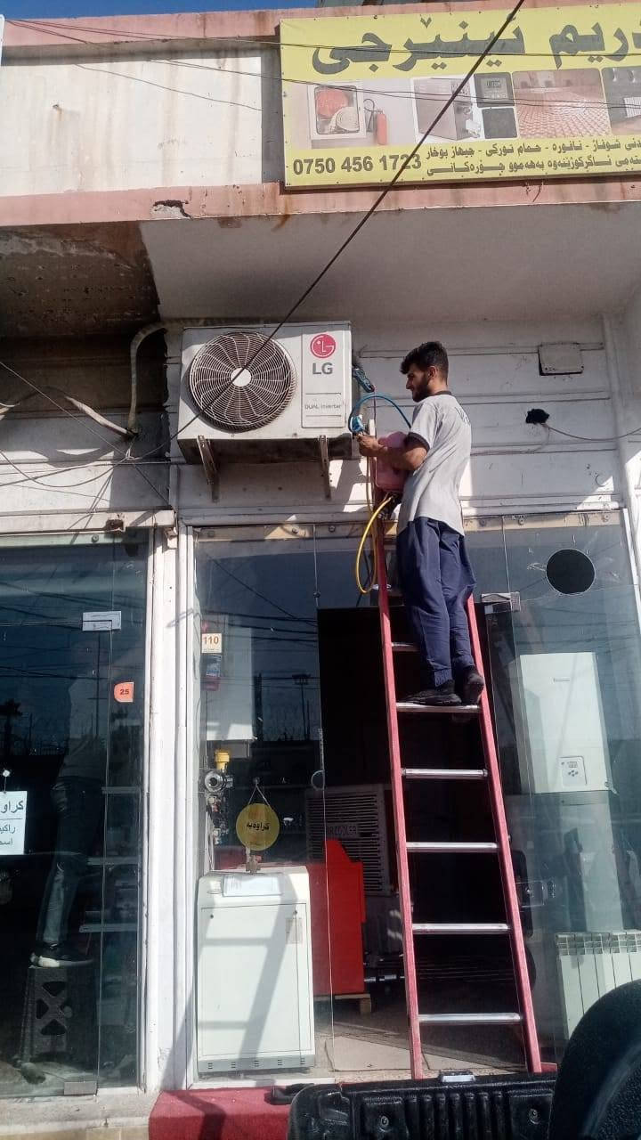 صيانه ماء ومجاري وتركيب سبلت غسل وتنضيف السبلت وصيانه  شد خلاطات واكسسوارت غربي مغاسل
في أربيل شد  الطوافات وتانكيات شد ماطور وبوستر نازل صاعد
غزل السطوح وحمامات من اجود انواع الغزل تركيب سخانت وصيانه
وتئسيس بيوت من الصفر كارد جهاز تسليم مهندس شغل ضمه وضمير لتواصل ***********

صيانه ماء ومجاري وتركيب سبلت غسل وتنضيف السبلت وصيانه  شد خلاطات واكسسوارت غربي مغاسل
