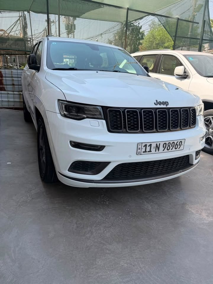 السلام عليكم
جيب S 2019 خليجي 

بدون ضربه فقط تكحيلات 

مكاني بغداد
سعرها 27500$

***********

