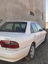 ٢٠٠٢ • موصل حي التعليم • بدون صبغ