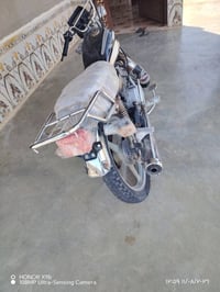 ٢٠٠ • ٢٠١٨ • سلف مايشتغل