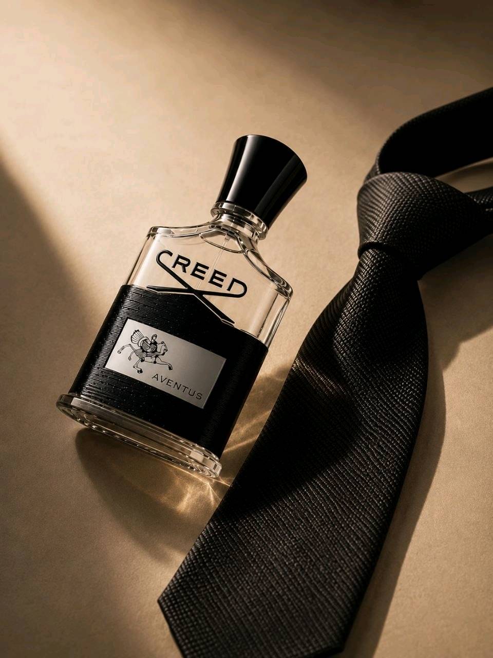 عطر كريد أفينتوس 🇫🇷 ماستر vip  شرط ثبات 24 ساعة 🫢

سامعين اطيب عطر في العالم  غني عن التعريف الوحش 🩶🩶

Creed Aventus ،،،.                                                                                

نكهات العطر ،،،
 مقدمة العطر من الاناناس والتفاح والخوخ الاحمر والعنب الاسود.🪐

 أما قلب العطر
فهو غني بزهور الياسمين والورد والباتشولي بالاضافة لاخشاب الباتولا. 🤎

وينتهي العطر 
بقاعدة رائعة من المسك والعنبر والفانيليا 💋


السعر 18الف وبي مجال  
🚘يوجد خدمة توصيل لجميع محافظات العراق ا