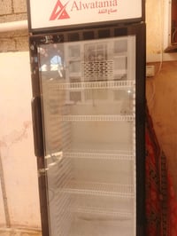 جديده • ثلاجة • استعمال قليل