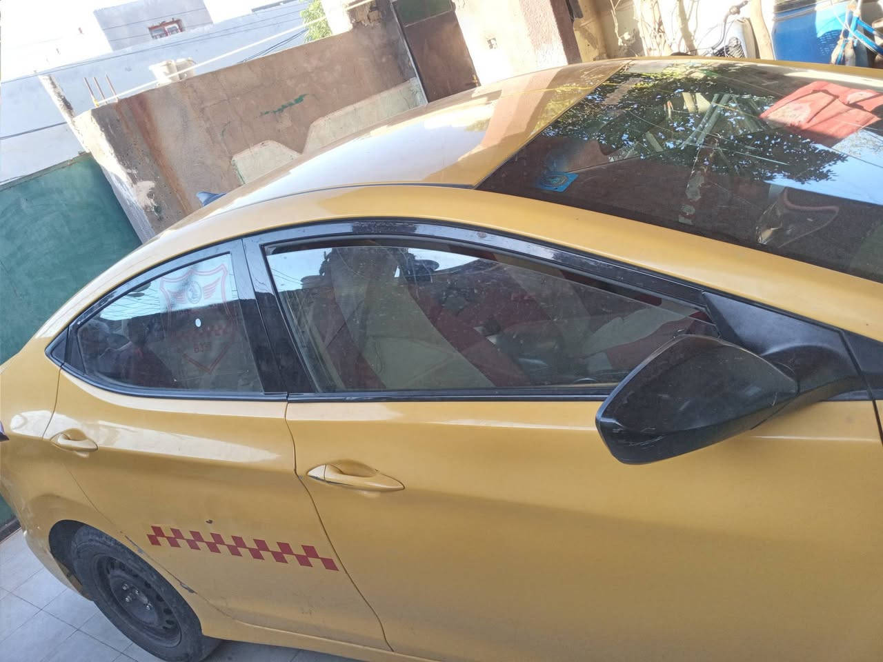 السلام عليكم 
للبيع النترا ٢٠١٦ وارد امريكي نظيفة تبريد ثلج حدادية سنتر لوك نص فول الاتصال ع الرقم ***********
***********
