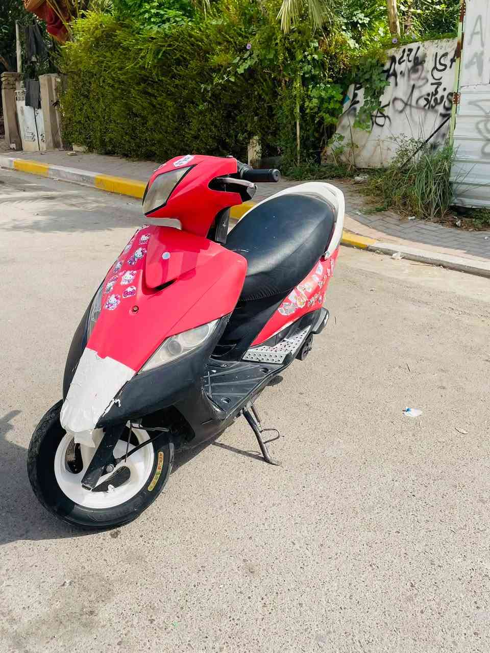 ماكس ثعلب 140لبيع الدراجه كلشي بيها شغال 
كهربائيات كلها شغاله نكره سلف ابكل وكت  تايرات جدد مكينه ما مفتوحه سعرها 575 بيها مجال بصيط مكاني بغداد الحسينية الراشدية رقمي*********** بس واتساب
