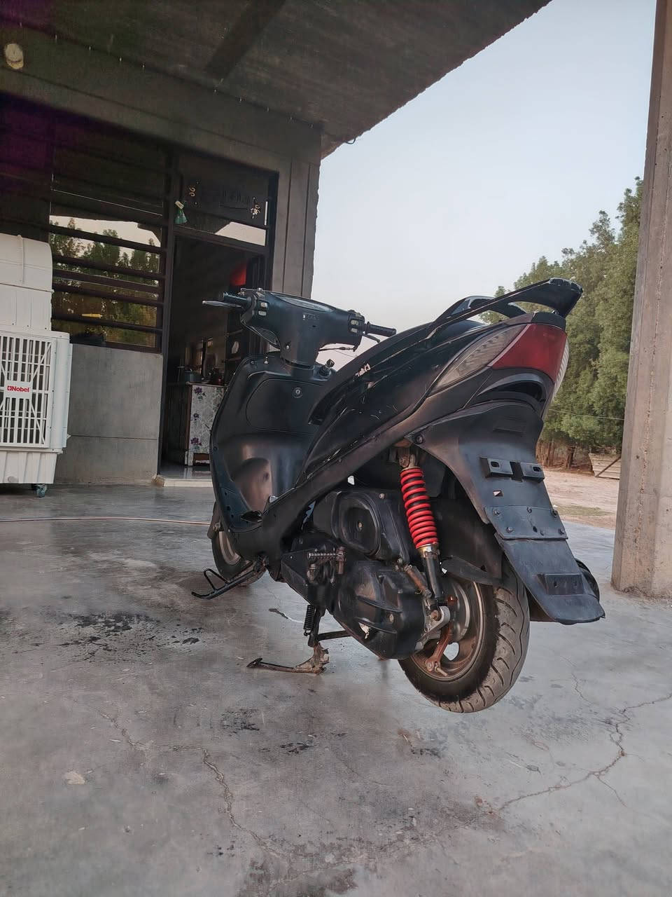سلام عليكم  دراجه ماكس 140لبيع الدراجه كفاله السعر 350بيع مستعجل الرقم ***********
