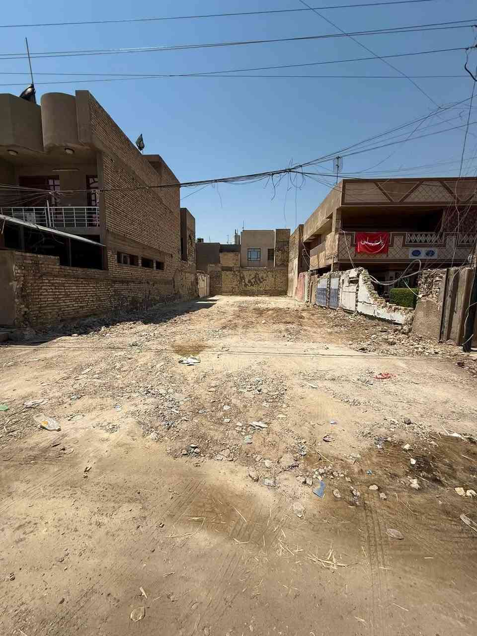 قطعه ارض للبيع حي اور  خلف سنتر او تقطيع او كامله

المساحه ٣٣٠

واجهه ١١
نزال ٣٠ 

مفلشه وجاهزه للبناء 
غير مشموله بالمنصه 

الاستفسار اكثر مراجعة مكتب الاقمار البنوك شارع الكنيسه 
او الاتصال ***********
