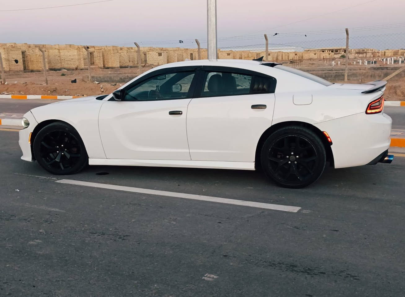 سلام عليكم
جارجر موديل 16 خليجي كير مكينه حداديه تبريد بحاله جيده  
بيها صبغ بنيد وجمالغ  ماشيه140كم رقم ربيل مكانه ميسان سعر 168
***********

