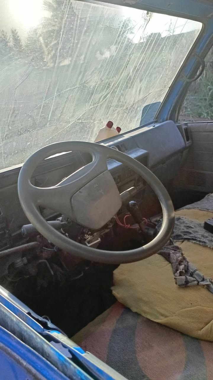 السلام عليكم كنتر ازوزه للبيع مديل 91 رقم واسط بسمي ***********
