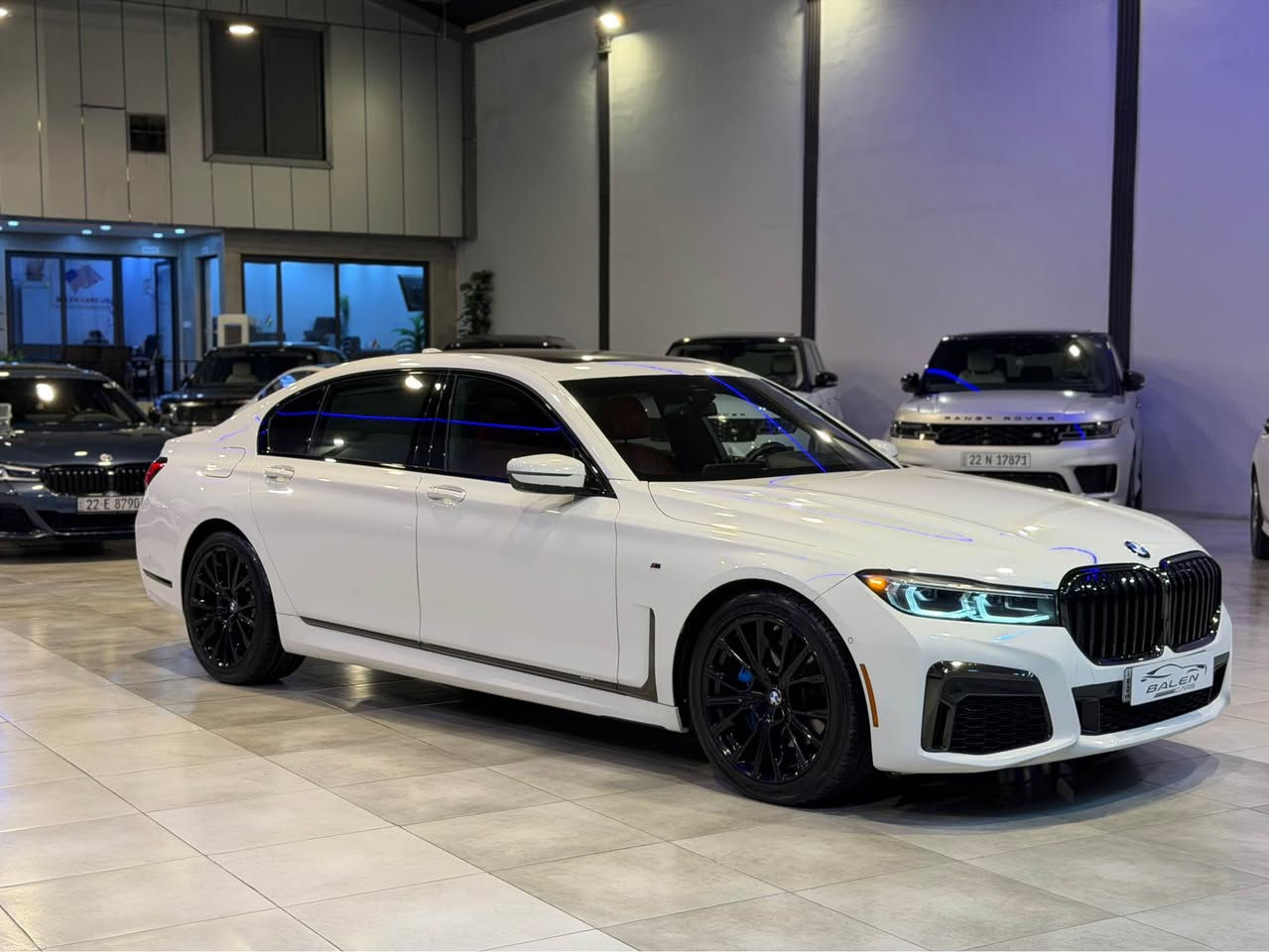 BMW 740M LI
2022 individual فول فول 
لايتات زينون ليد متحرك 
حساس امامي خلفي جانبي 
رادار امامي جانبي 
بانوراما
 سقف روزرايز  
سقف شاموا 
داخل احمر بيلاد اندفيجول 
كشنات تبريد تدفئة 
تشغيل عن بعد 
بردات جانبي خلفي
هيكل بيلاد M 
باب طويل 
ابواب و صندوق شفط 
سيارة غنية عن تعريف يعني فول فول 
سيارة ٢ قطعة جانبي صبغ بدون ارباك 
خلف و بجم كبس 
مكان سيارة اربيل 
٣٦٥$
*********** وتس اب
*********** أربيل, العراق

