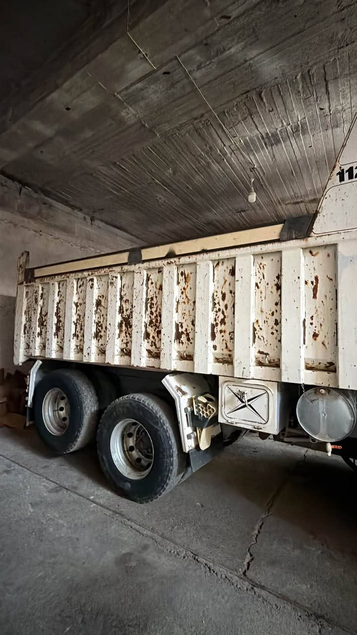 سكانيا 112
سنوية ورقم جديد
مكينة معمرة جديد
بدون صبغ 
***********
***********
