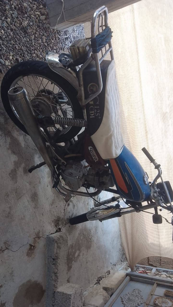 موطور بارت ٥ تسعات معمر جديد كهرباءيات شقاله السعر 175وبي مجال مكاني قريه جحله    الستفسار ‎***********
