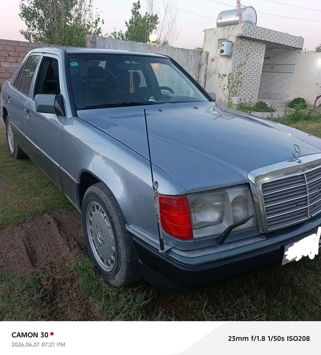 سياره مارسيدس للبيع مستعجل موديل 1987 السعر 60 وبيهه مجال
للاستفسار ***********
