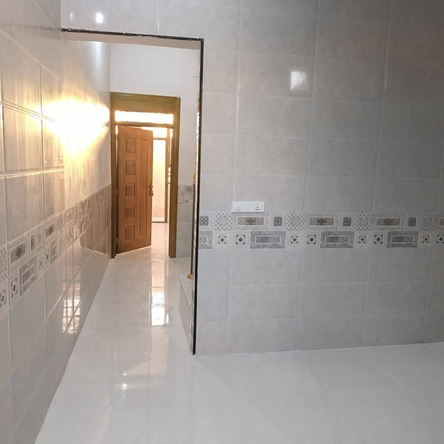كربلاء مجمع سيد اسماعيل السكني
٥٠متر طابق واحد السعر ٣٣ مليون 
سند٢٥ إقرار محكمه مداور باسم المشتري 
***********
***********
كافه المساحات البيوت متوفره داخل المجمع
