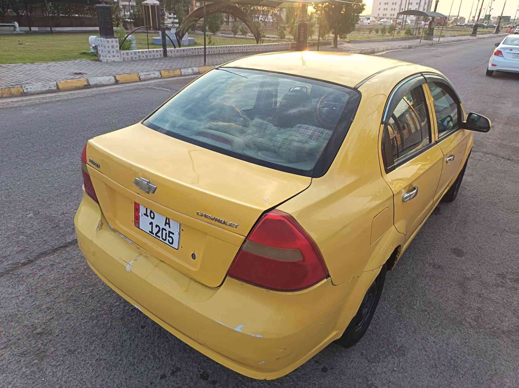 السلام عليكم لبيع بسعر مناسب جداً  افيو 2009 خليجي مكينه ١٦٠٠ رقم قادسيه سنويه ل٣١ تحويل مباشر مصفره السعر 39$  وبيهه مجال مكان السياره واسط الكوت مركز المدينه رقم الهاتف ***********
