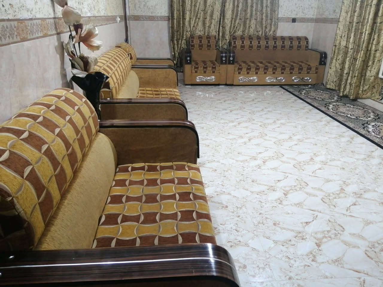 تخم ١٠ نفرات البيع ٢٠٠ وبيه مجال
لاستفسار *********** وتساب خاص
جلولاء
