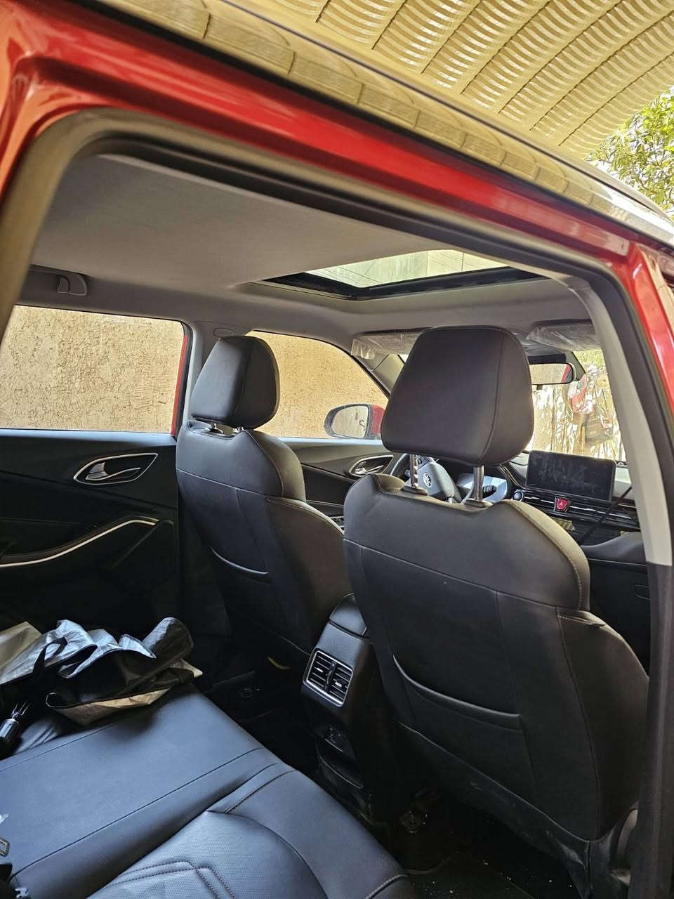 للبيع
جاك js4

✅ المواصفات :
✅ الموديل: 2025
✅ الوارد: خليجي  
🚗 ماشي اقل 6الف 
سيارة بسمي رقم جديد 
🔧 المحرك: 1500تيربو 
⚙️ ناقل الحركة: أوتوماتيك
🛞 الويلات: 18 إنش
🔹 4 سلندر 5-1
‏ Turbo
🔹 عزم قوي وتسارع ممتاز
🔹 صرفية وقود جيدة
✔️ شاشة وسطية كبيرة فل تتش
✔️ عدادات ديجيتال
‏✔️ Apple CarPlay & Android Auto
✔️ كاميرات 360 درجة
✔️ حساسات أمامية وخلفية
✔️ رادار أمامي + مثبت سرعة
✔️ نظام المحافظة على المسار
✔️ نظام النقطة العمياء
✔️ سقف بانوراما
✔️ مقاعد جلد فاخرة
✔️ تحكم كهربائي بالمقاعد
✔️ تبريد وتدفئة مقاعد أمامية
✔️ شاحن لاسلكي
✔️ تشغيل بصمة + دخول ذكي
✔️ مكيف أوتوماتيك مزدوج
✔️ باب خلفي كهربائي
✔️ إضاءة LED كاملة
‏✔️ ABS + ESP
✔️ وسائد هوائية متعددة
✔️ نظام مراقبة ضغط الإطارات
🕹️  مكانه بغداد  
   📞 ***********

 السعر 115
