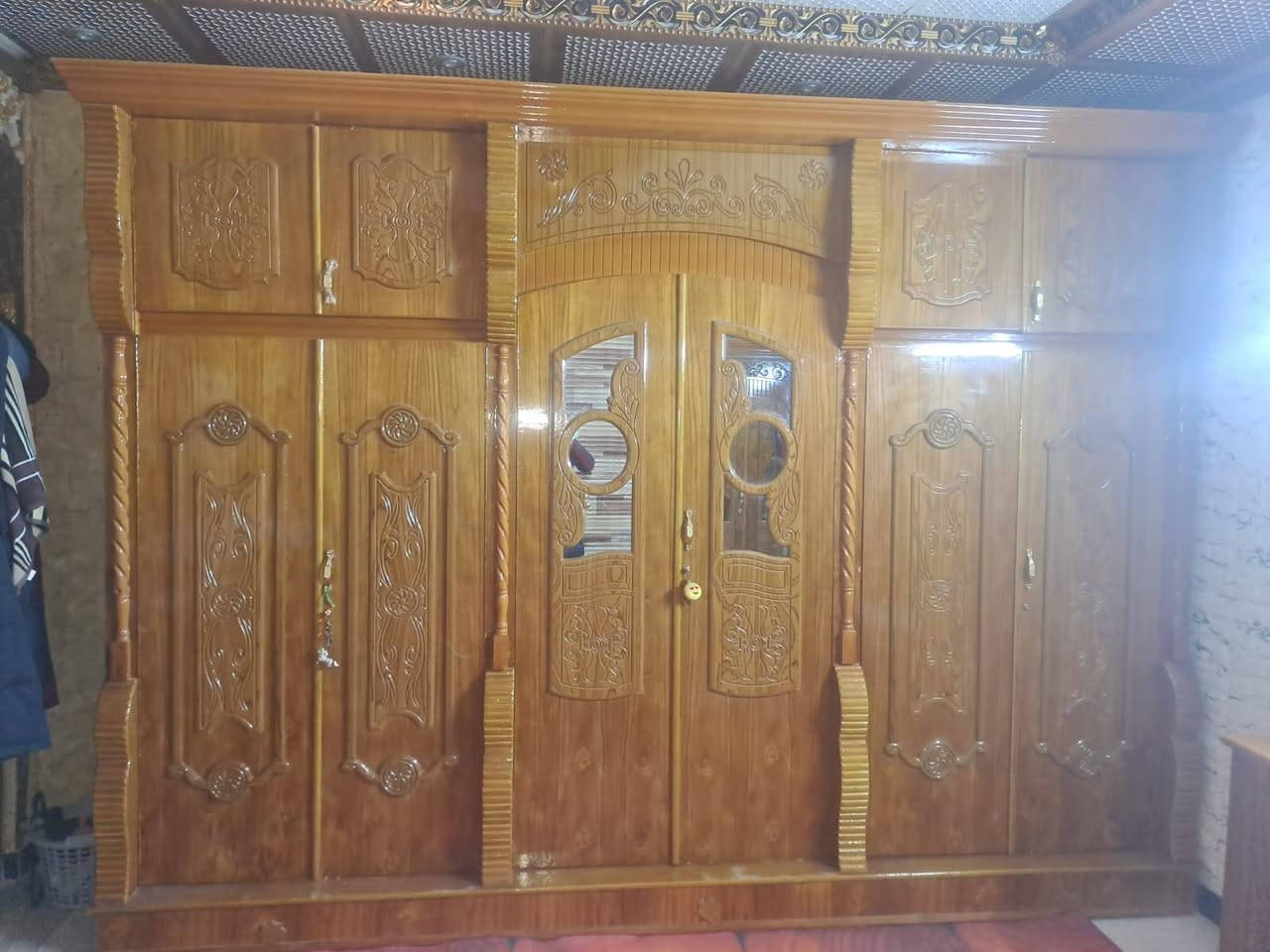 مليون وبيها مجال عنوان البصره كوت ثويني 
رقم لواتساب ***********

