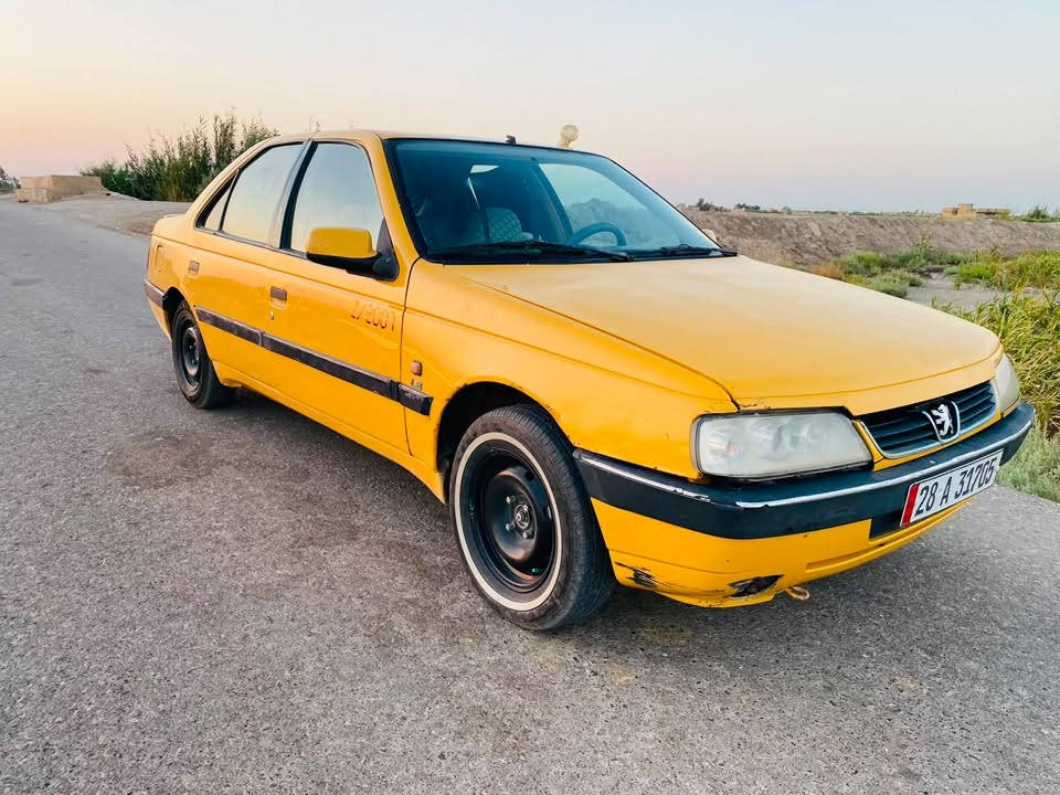 السلام عليكم
بيجو 405 موديل 16 گير محرك تبريد كهربائيات مسجل شرط تواير جدد مابيها خياسات مامطلوبه لا هيئه ولا غرامات بأسمي مداور ثاني يوم سنويه لل2028

السعر 35$ للتواصل على الرقم ***********
