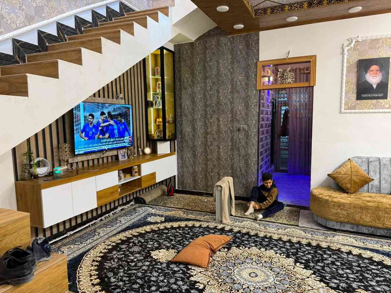 دار لبيع طابو زراعي قريب الشارع كربلاء عمود ١٣٠ياحسين شارع الأكاديمية مساحه ١٥٠متر خدمات  متوفر كل شي لاستفسار اكثر يرجى التواصل عبر الرقم ***********
