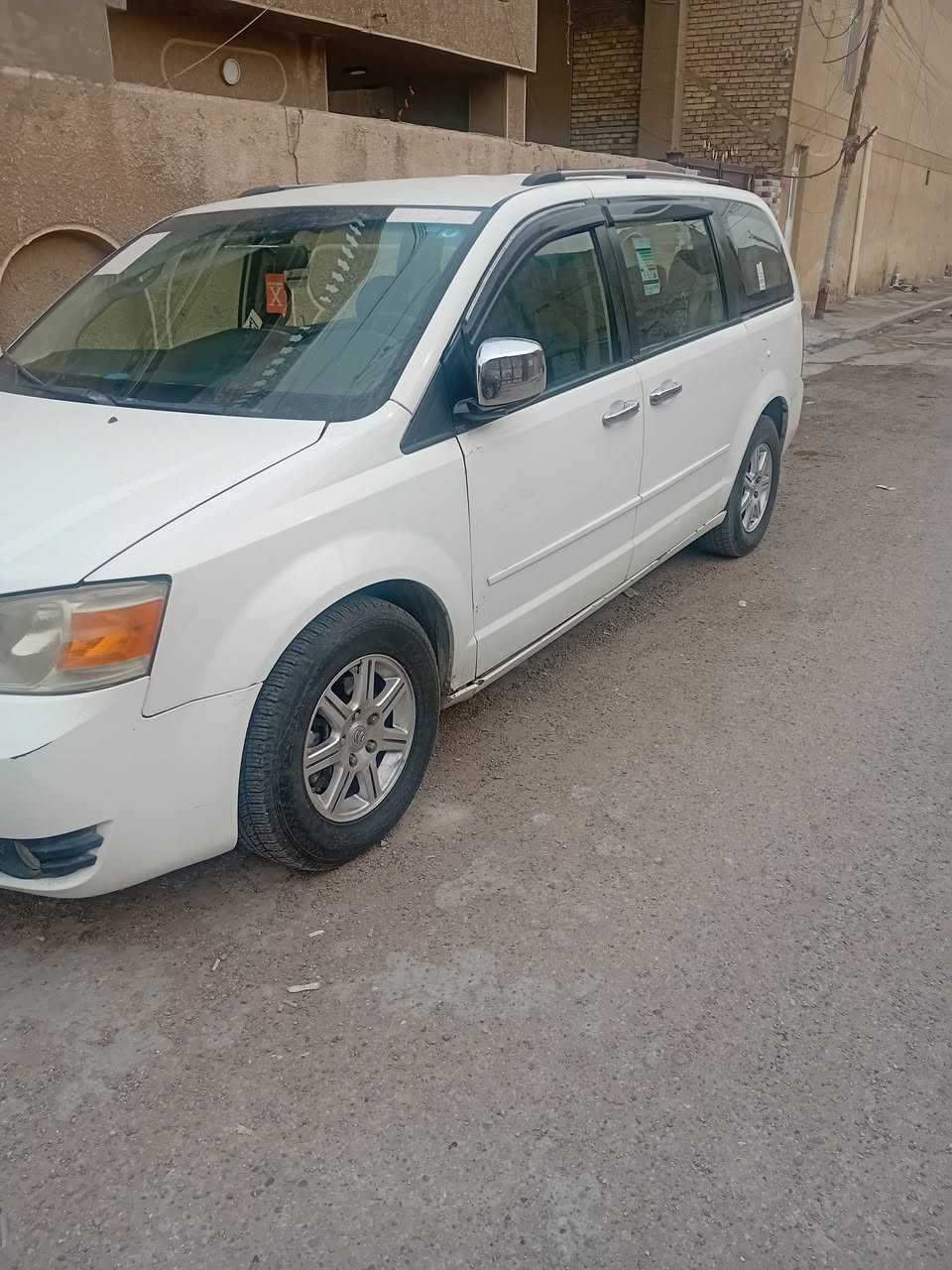 دودج كرفان • ٢٠٠٩ • بحالة جيدة