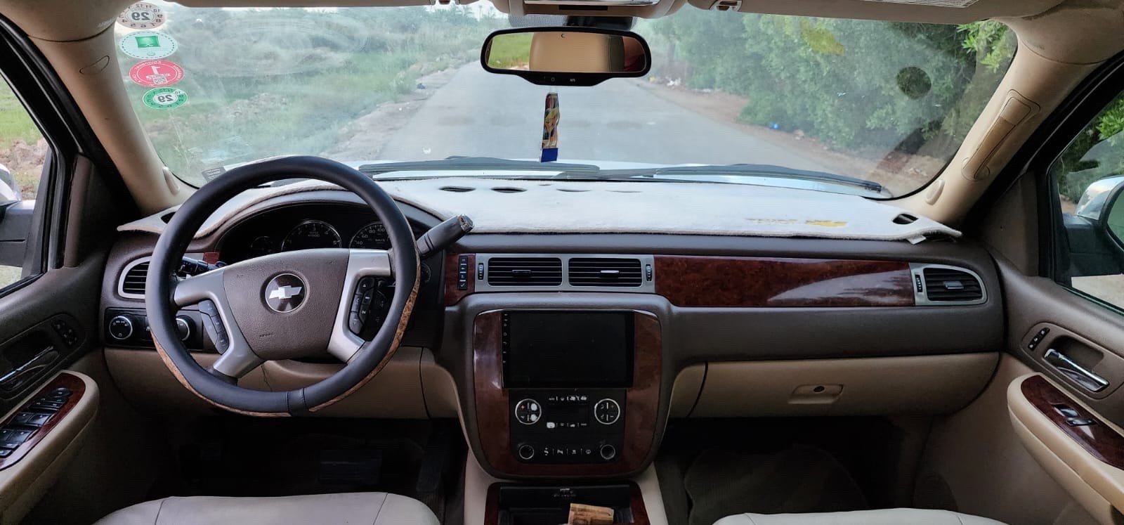 للبيع فقط:(بيع مستعجل) بدون مراوس
تاهو2009LTZ بتره فول مواصفات وارد خليجي
السياره (كفاله عامه)
رقم بصره دولي وهزه جديده تحول ثاني يوم
مكينه 5300 ما مفتوحه لا تنقيص ولا تبخير ولا بطاله
مكاني البصره الهارثه مفرق معمل الورق
ماشيه 152km الف حقيقي 
المواصفات:
.فور ويل
.7راكب
.داخل بيجي
.تشغيل عن بعد
.صندوق كهربائي
.فتحه صندوق كهربائي
.فتحه سقف
.كشنات تحكم كهربائي امامي خلفي
.تبريد كشنات
.تدفئه كشنات
.خزن كشنات
.تبريد 3 قطع 
.شاشه
.كامره
.حساس خلفي
.لايت زينون 
.اشاير بلمري داخليه
.مري كهربائي
.مري شفط
.ترحيب بلمري

السياره كلش جديده ومال بيت ما متعوبه اي كلوب بلعينه ما مشتغل كير مكينه تبريد حداده تخم تاير متصرف عليها شي
السعر:180 وبي مجال قليل 
رقم الهاتف:***********