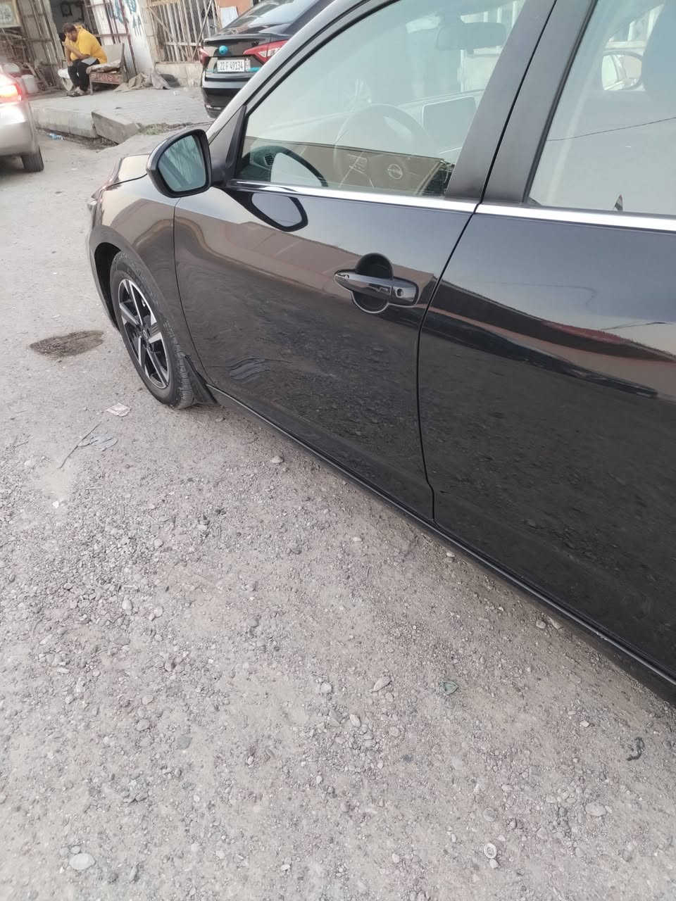 السلام عليكم سنترة ٢٠٢٤ بدون صبغ فقط راس البنيد مرقمة بغداد باسمي سيارة ما بيها اي نقص مكانها ديالئ بعقوبة التحرير *********** الشراي يتصل
