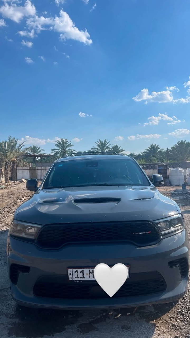 السلام عليكم دوج دورانكو موديل 2024 GT بلص سيارة فول مواصفات رادار امامي رادار خلفي  ونقطه عمياء يعني الرادارات 360 درجة سلايد روف ومثبت سرعة كشنات امامية تدفئة وتبريد وكشنات خلفية تدفئة فقط دفع خلفي السيارة جاهزة من كل النواحي السيارة كشنات لو احمر سماعت ودمام سستم كامل السعر 235وبيها مجال للتواصل واتساب ***********8 
للتواصل اتصال  ‭***********‬
