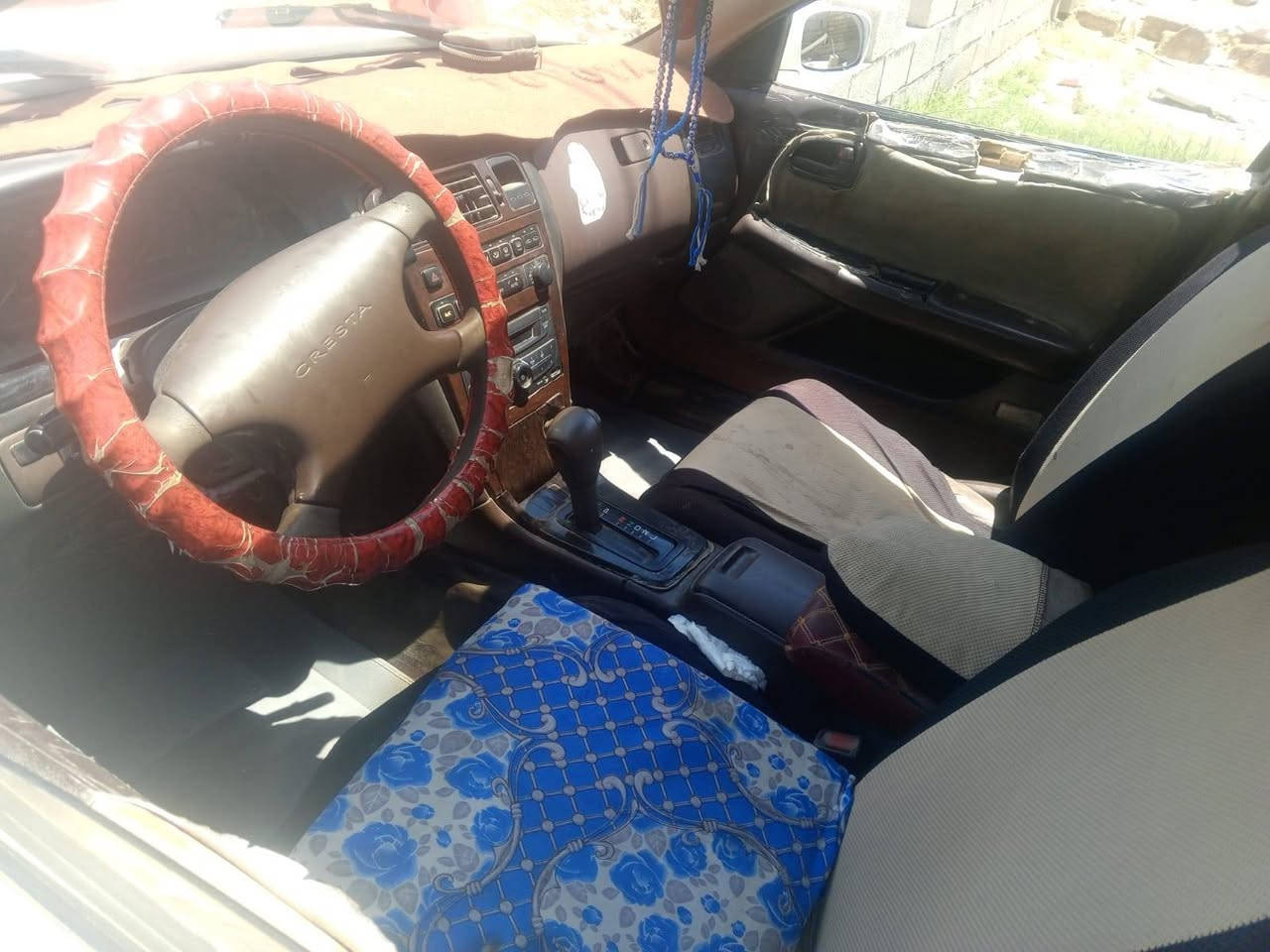 كرسته موديل ٩٣ رقم بصره تحويل وكاله سنويه ما منتهيه مكفوله من عيب شرعي واصوليات والكلبه والكص مكينه كير جدد ونجي السعر ٣٥ بيه مجال قليل عنوان الناصريه خلف الجامعه 
***********
