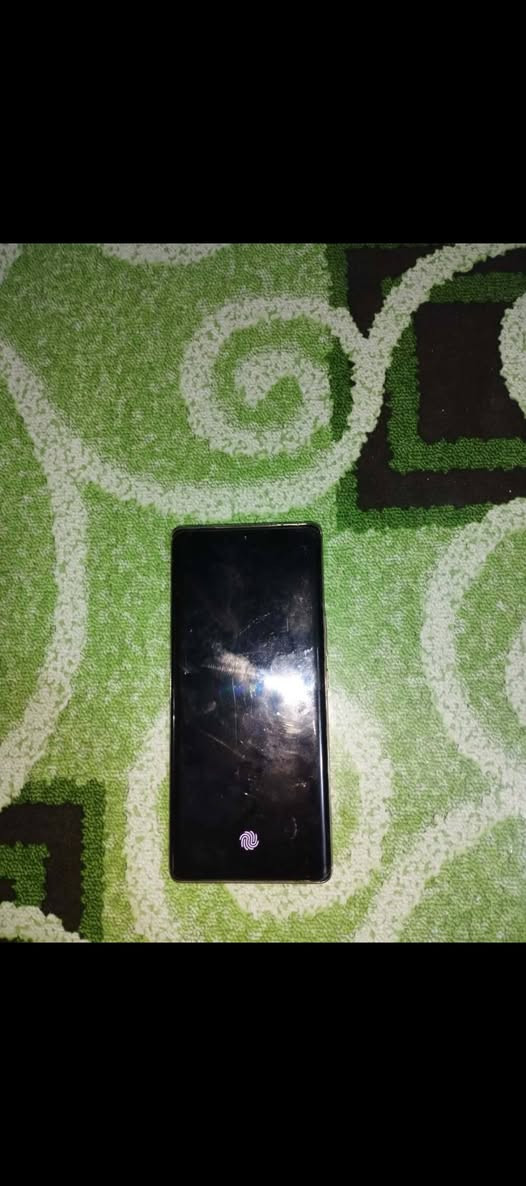انفنكس نوت 40 برو5g ظهر جلد  ذاكرة 256 
نضيف كلش شاحنة غراض كاملة قيم واخذه 

مكان القاسم الطليعة ***********
