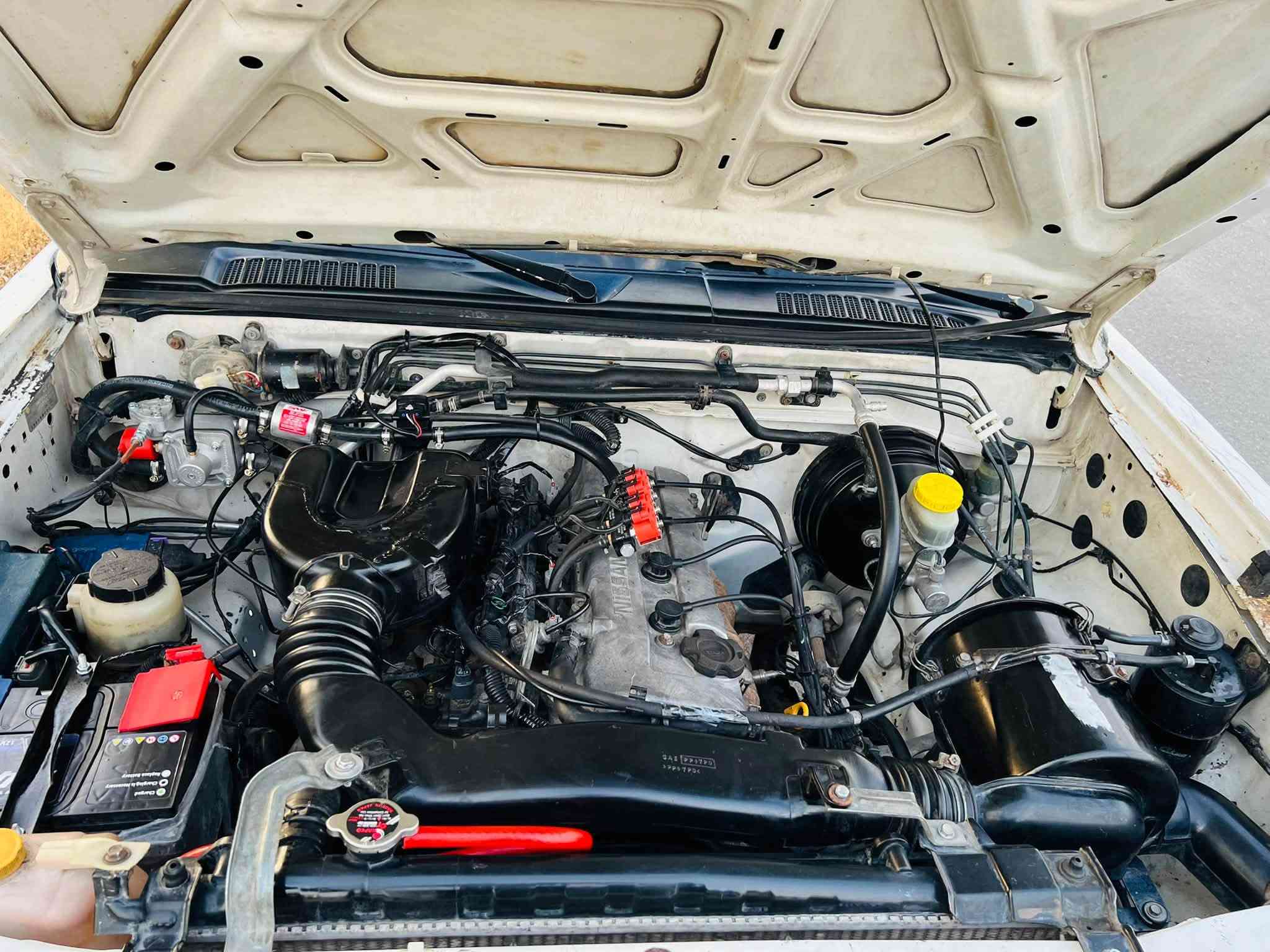 تاك • ٢٠٠٨ • بنزين