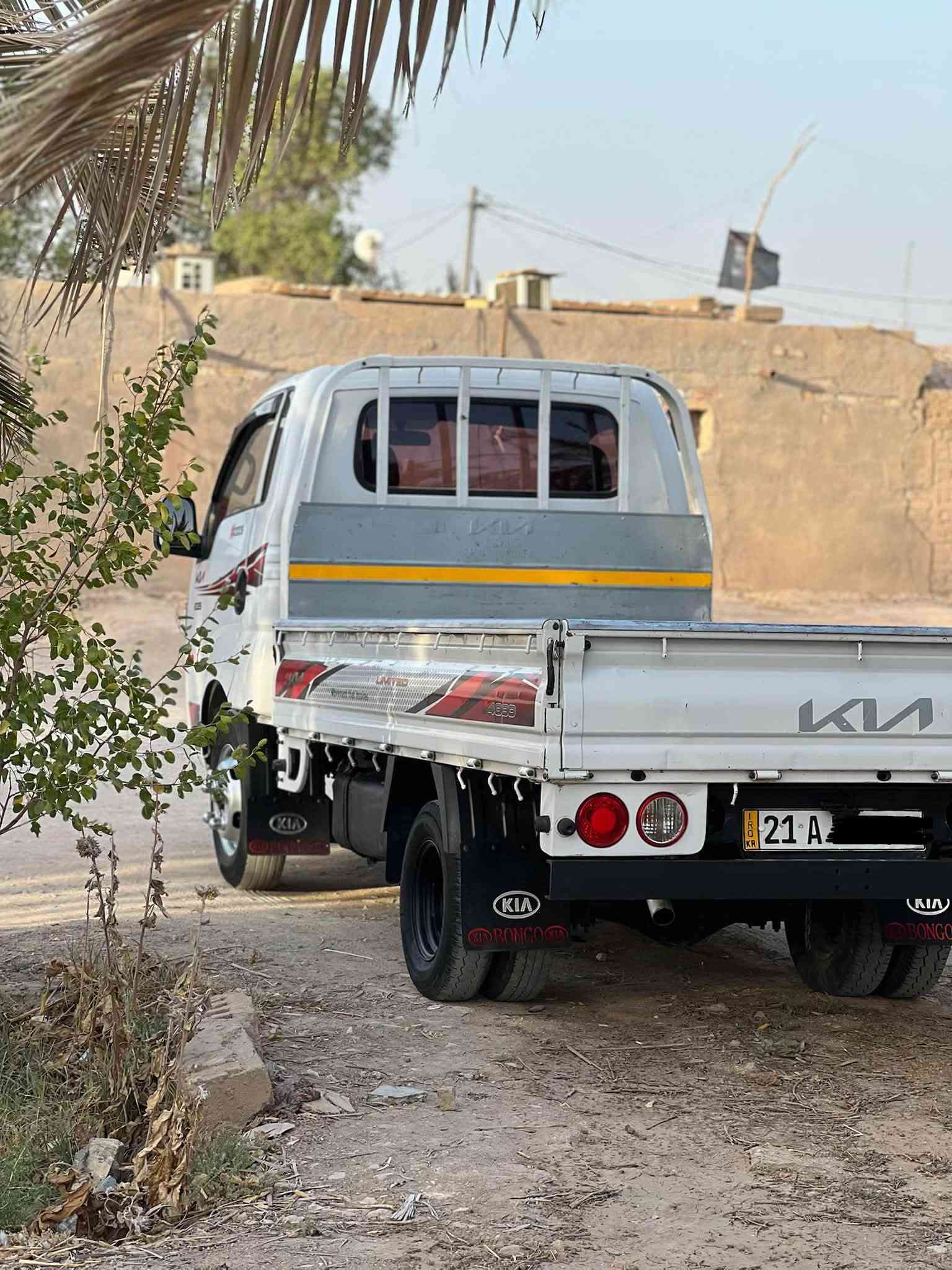 وين اليدور جديد طك الكارتون
ادوات ادوات ادوات

فحل كيا بنكو

٢٠١٨ اصل بيبان كير ومكينه مسكر سبلاين ٤٠٠٠

شاصي املس مضروب باجات شرط تحمل بيها ٣ طن

تواير جدد هستوني شادهن سبيرات كارتون

ريموت ثنين تقفل وتفتح 

دواخل جديد كله مغلف

تحكم ستيرن 

شاشه 

مانع انزلاق

كير ٦ نمر 

دعاميه خلفية

درع امامي عندي ماشاده

وياها محجر يخبل انطيكاه هديه

مكاني الناصرية السعر ٦٨ وبيها للطيبين واني خادم الكم

***********
