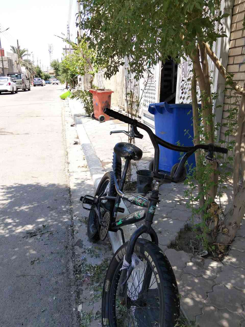 كوبره لبيع البايسكل نضيف كلش مجرد مشخط بس البايسكل ماشاء الله خفيف وسريع بل مشي بل عافيه على الياخذه السعر 65وبي مجال رجائن المو شراي لا يراسل 
الرقم *********** فقط وتساب
