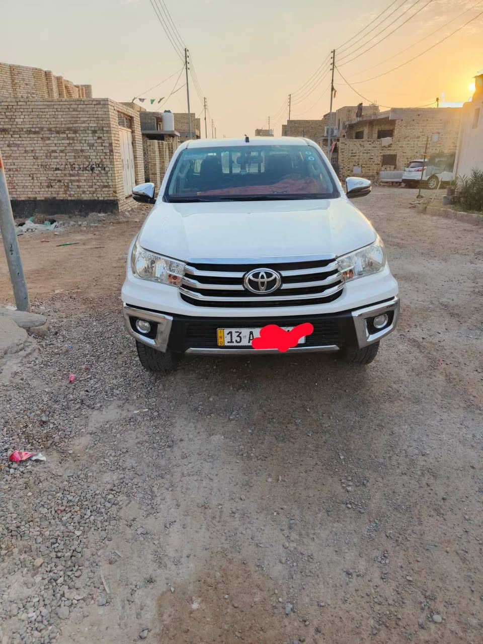 س ع هايلوكس فورويل اوتماتيك سياره خير من يم الله ونظيفه  للاستفسار الاتصال على الرقم ***********
