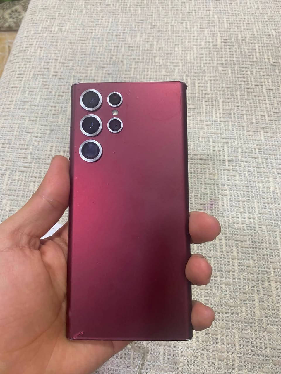 السلام عليكم
Galaxy S22 Ultra
الذاكره128
دبل سم 
الجهاز ما مفتوح ما يعبر هوا 
الجهاز الضهر مفطور 
والشاشه بيه فطر نفس ما موضح بل صوره 
السعر ٤٣٠وبي مجال بصيط 
الاستفسار خاص أو على رقم 
***********
