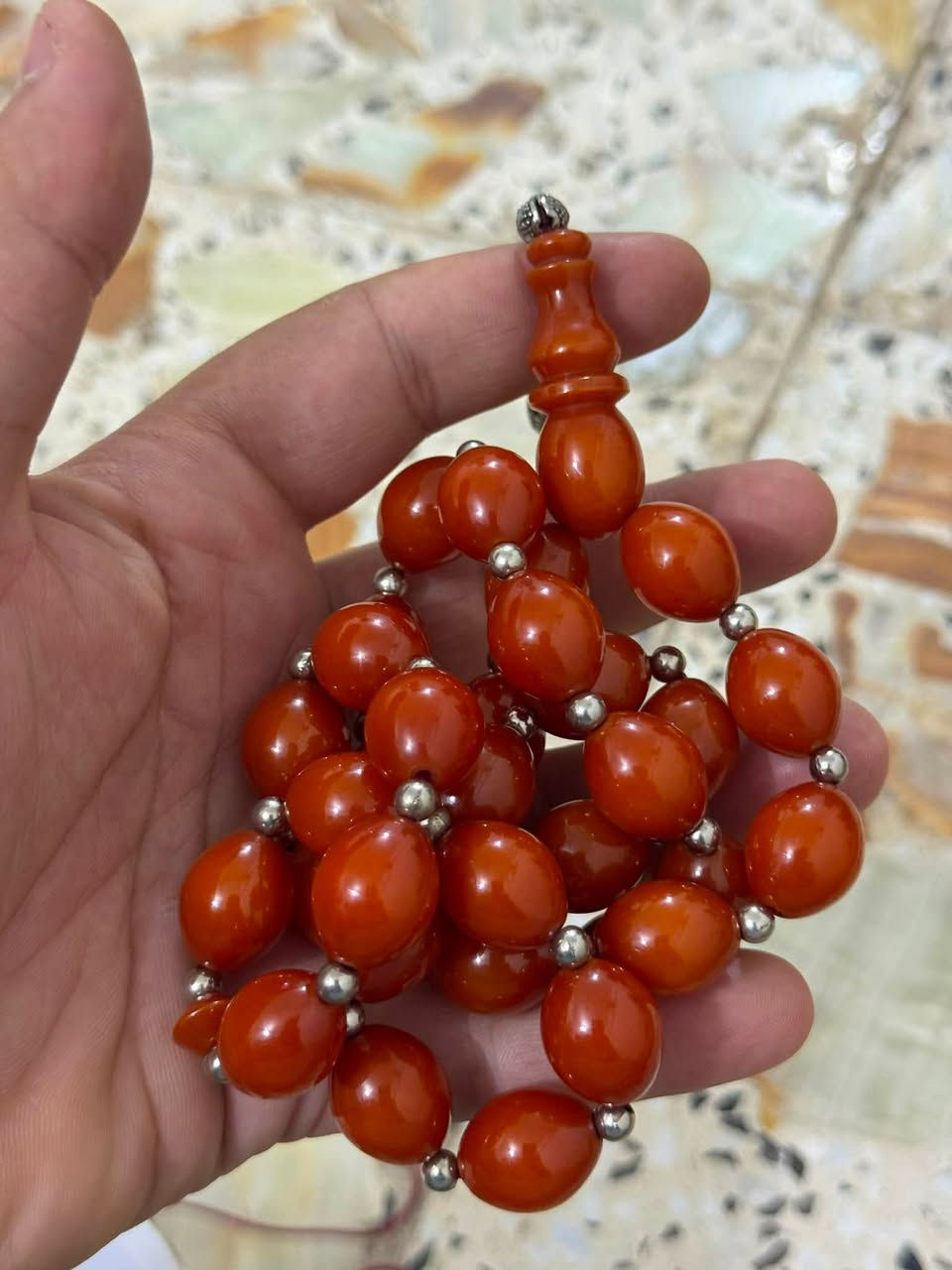 يالله واعدناكم ان نختار لكم كل ماهوه انتيك واصيل نقدم لكم تحفه من السندلوس الماني القديم الانتيك خراطه مصريه لعيون الغوالي 
***********
